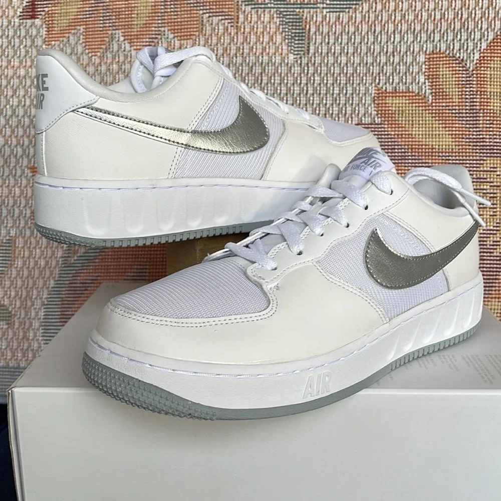 NIKE WMNS AIR FORCE 1 UNITY DQ6029 102 
WHITE/WOLF GREY-PURE PLATINUM PLATFORMS - Picture 9 of 16